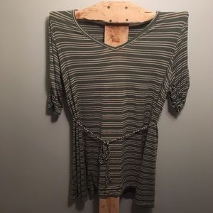 BUNDLE Motherhood Maternity Plus Tunic